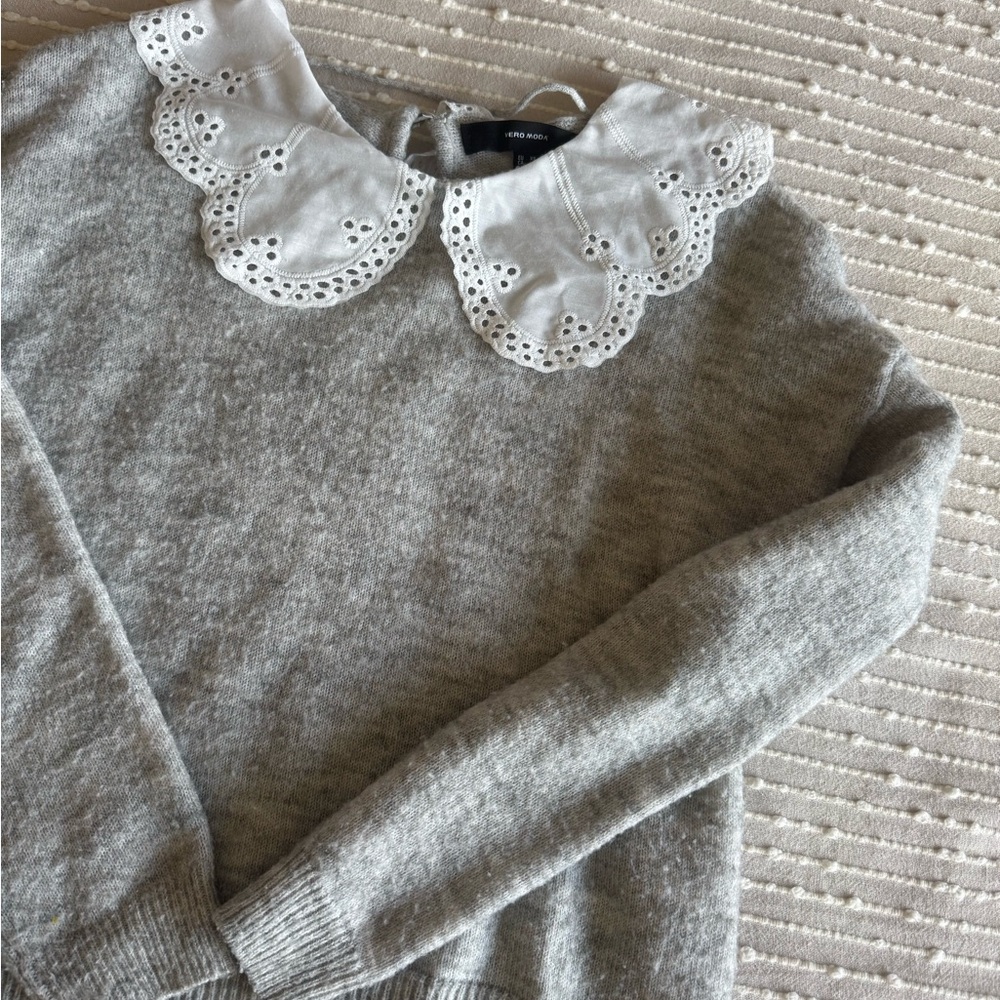 Vero Moda Light Gray Sweater with White Eyelet Collar